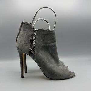 Steve Madden Lola Gray Suede Open Toe Booties Heels Size 8M